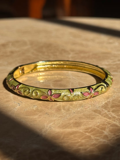Petal Enamel Bangle