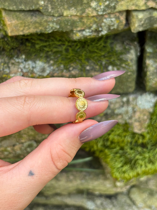 Medallion Ring