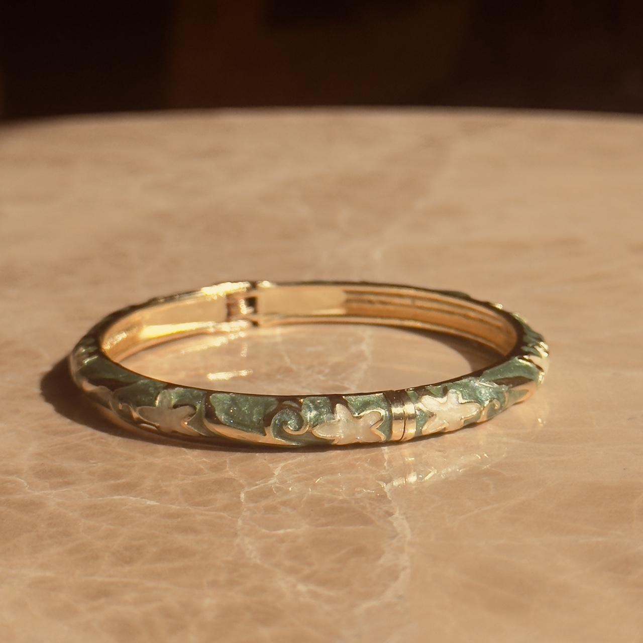 Seaside Star Bangle