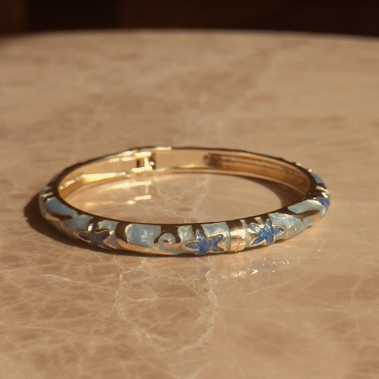 Seaside Star Bangle