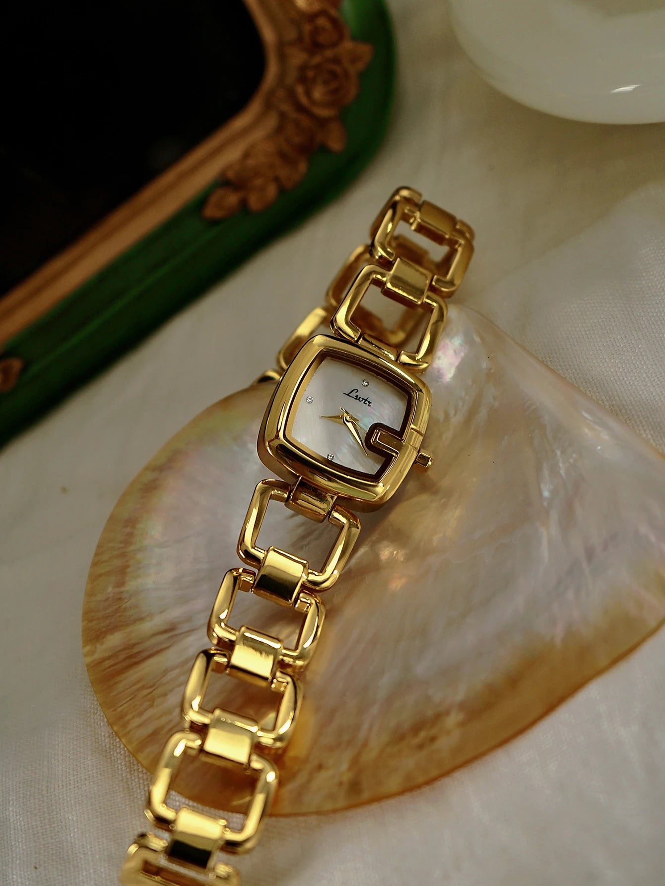Aria Watch