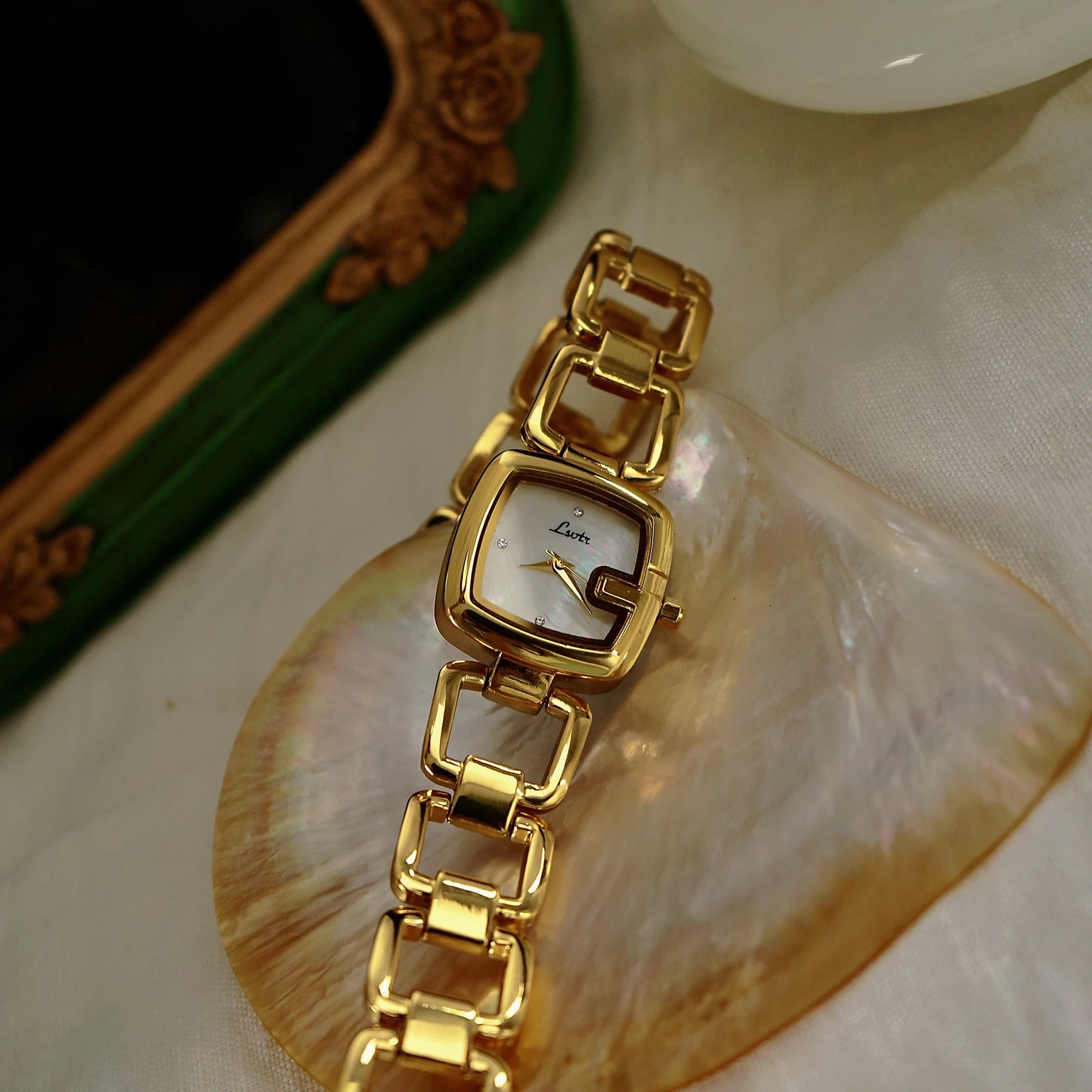 Aria Watch