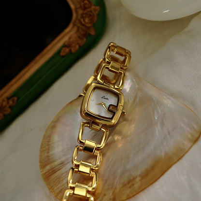 Aria Watch